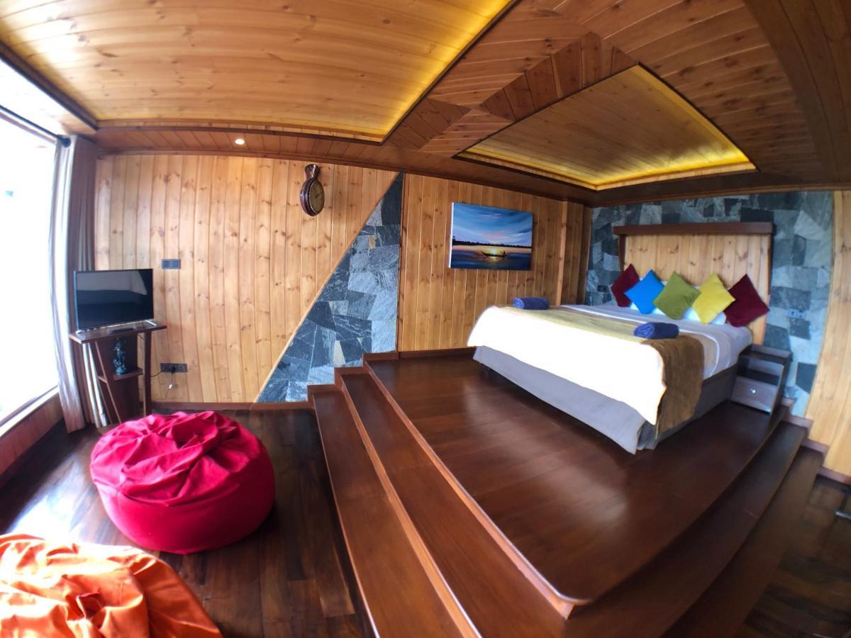 ヌワラ・エリヤ ピジョンズ ネスト Bed & Breakfast エクステリア 写真